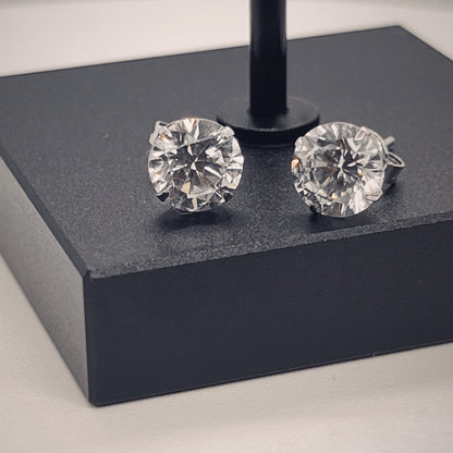 Clear Round Cubic Zirconia Stud Earrings Sterling Sliver 925